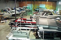 Produkcja sprzętu pływającego Łodzie, dennice pontonów, kajaki, rowerki wodne i inne