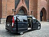 Wynajem Mercedes Viano (5+1) VIP wraz z kierowcą
