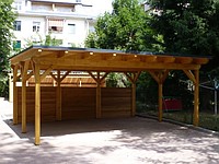 Garaż drewniany