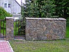 Mur z kamienia naturalnego